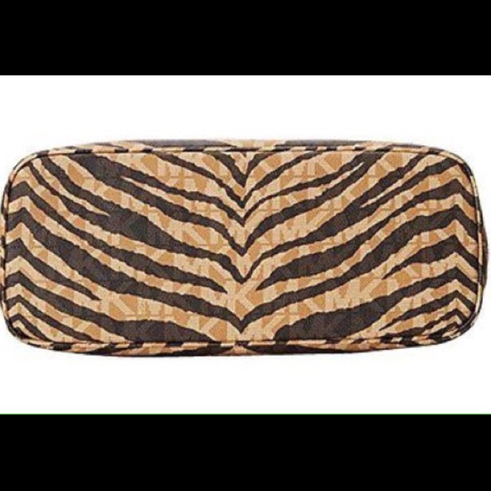 MARKDOWN - Michael Kors Jet Set Tote - Tiger Print-Saffiano leather - Picture 3 of 8